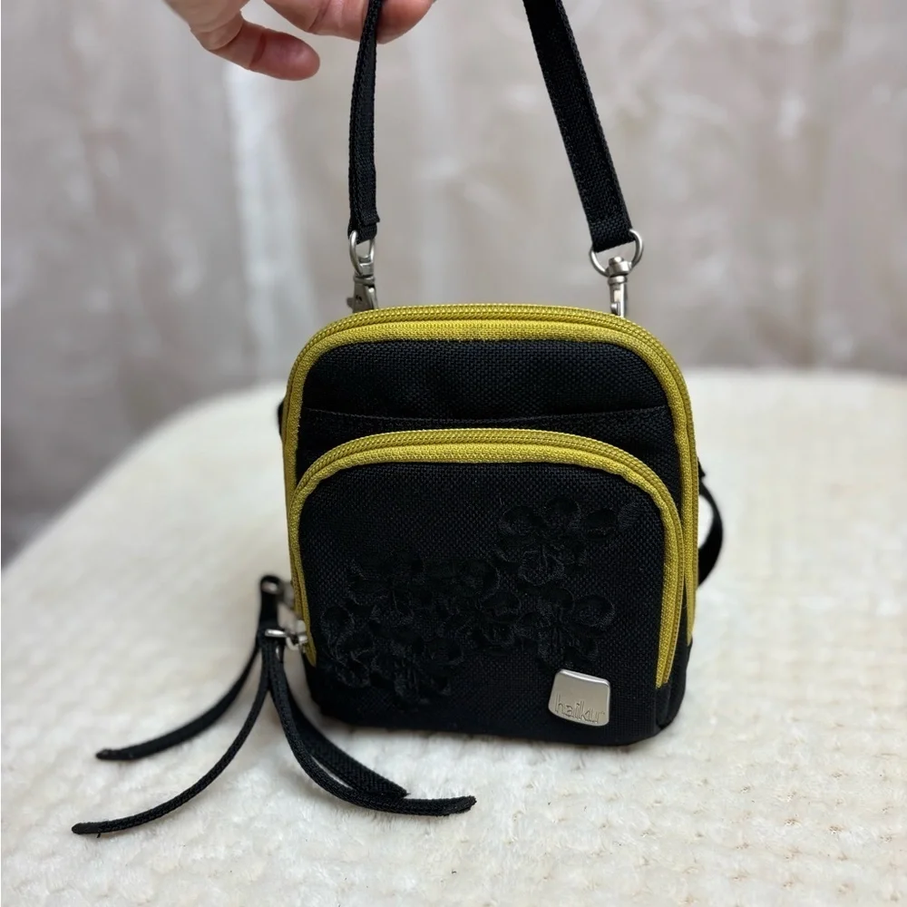 Haiku Crossbody Pouch Mini